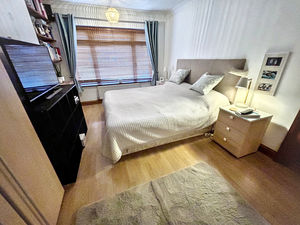 Bedroom- click for photo gallery